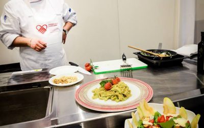 Al cooking show  Le delizie di Leonardo Romanelli i piatti dei ristoratori di Pranzo sano fuori casa