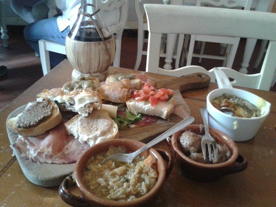 ANTICA OSTERIA DI MONTECARELLI