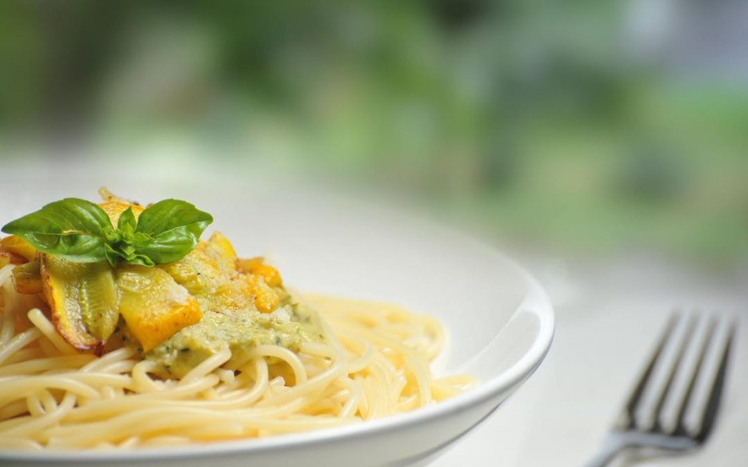 Spaghetti agrumati con rana pescatrice e noci